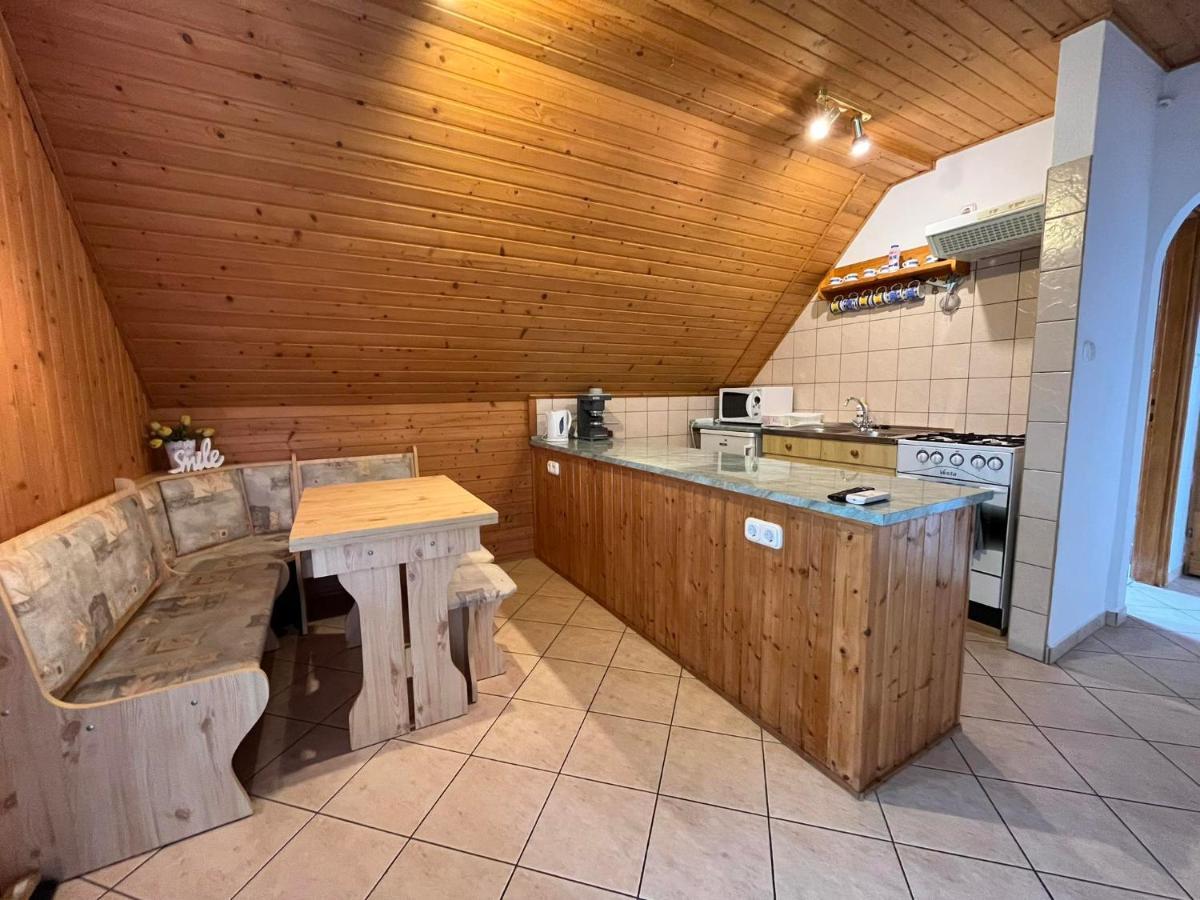 Panna Apartmanhaz Balatonlelle Exterior foto